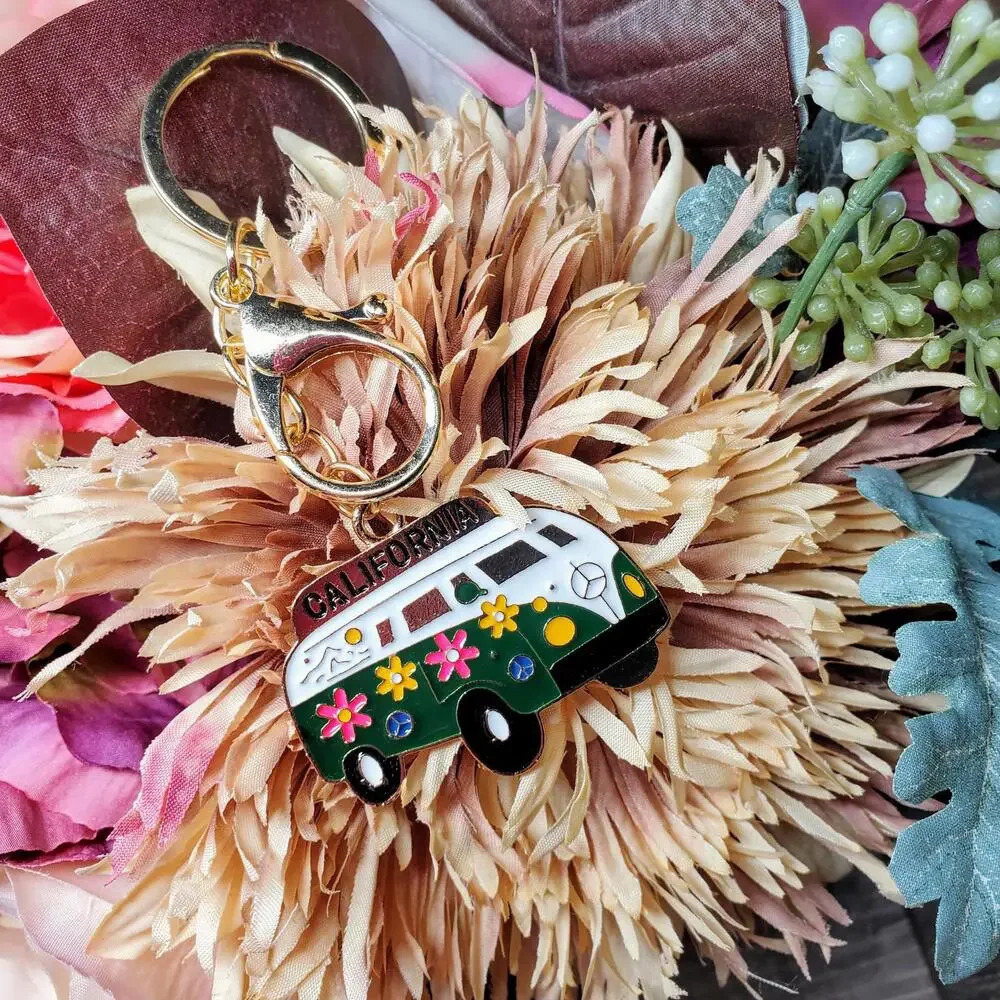 Volkswagon California Retro Hippie Van Keychain NWOT - Picture 2 of 15